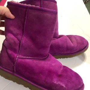 Ugh boots size 5 - bright pink